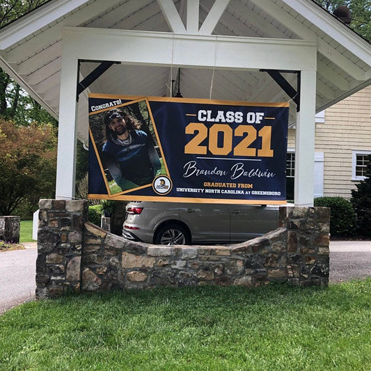 Graduation Banner - Celebrate your Grad in 2022